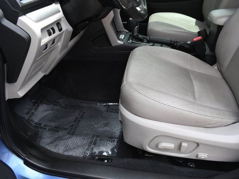 Used 2015 Subaru Forester 2.5i Touring w/ Eyesight & Navigation System AWD/4WD image 15