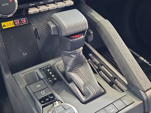 New 2026 Toyota Tacoma TRD Off-Road AWD/4WD image 15