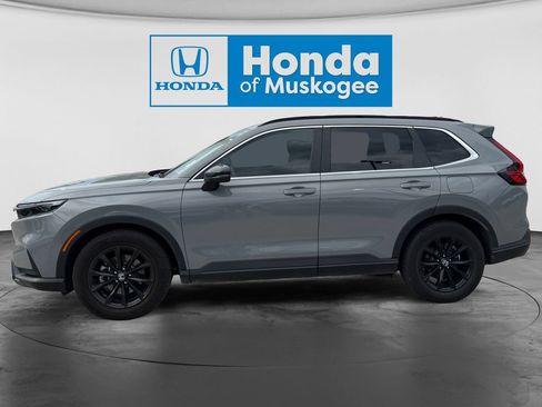 Used 2025 Honda CR-V Sport image 5
