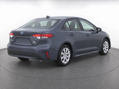 Used 2025 Toyota Corolla LE