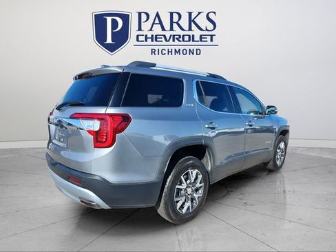 Used 2023 GMC Acadia SLT image 7