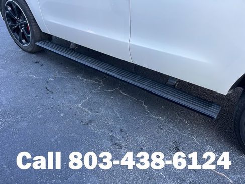 Used 2023 Ford Expedition Limited image 31