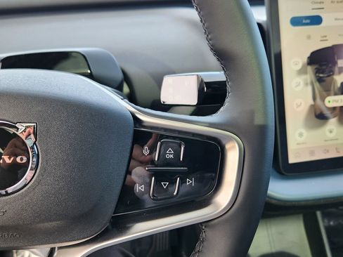 New 2026 Volvo EX30 Plus w/ Climate Package image 17