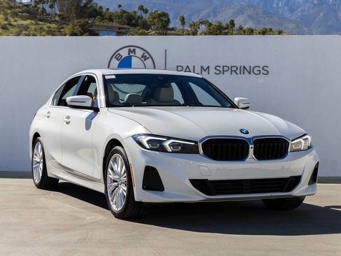 Certified 2024 BMW 330i Sedan w/ Convenience Package image 8