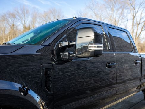 Used 2022 Ford F450 Limited w/ FX4 Off-Road Package image 21