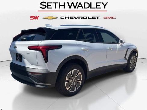 New 2025 Chevrolet Blazer EV LT w/ Super Cruise Package AWD/4WD image 3