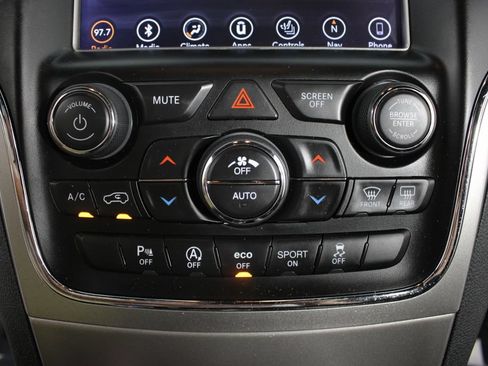 Used 2018 Jeep Grand Cherokee Altitude AWD/4WD image 6