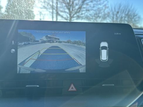 Used 2023 Kia Sportage SX image 34