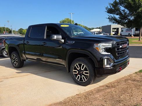 Used 2021 GMC Sierra 1500 AT4 w/ AT4 Premium Package AWD/4WD image 16
