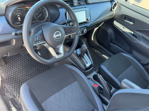 Used 2025 Nissan Versa SV image 16