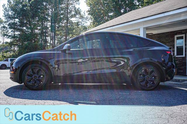 Used 2025 Tesla Model Y Long Range RWD image 14