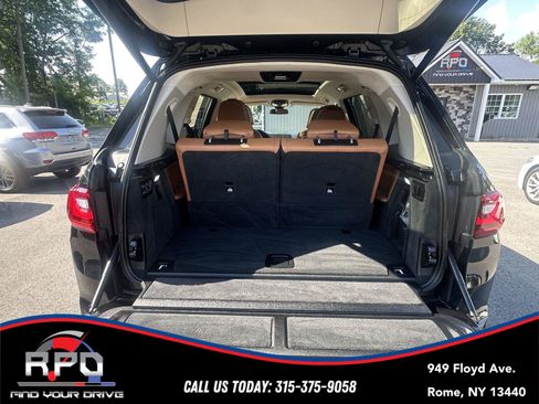 Used 2020 BMW X7 xDrive40i w/ Luxury Seating Package AWD/4WD image 29