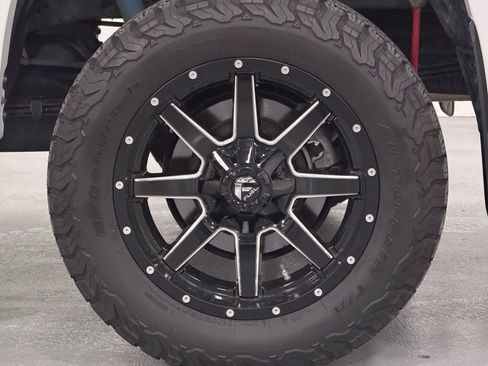 Used 2019 Toyota Tundra SR5 w/ TRD Sport Package image 9