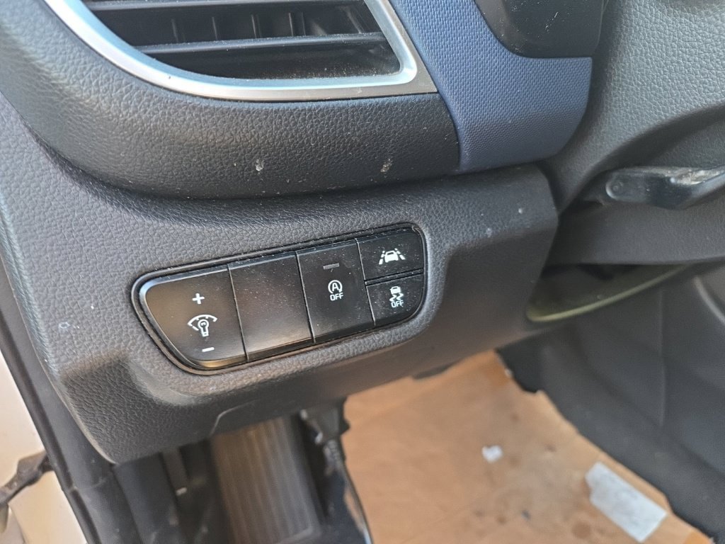 Used 2021 Kia Seltos S AWD/4WD image 14