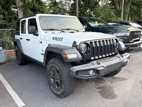 Used 2021 Jeep Wrangler Unlimited Sport AWD/4WD image 3