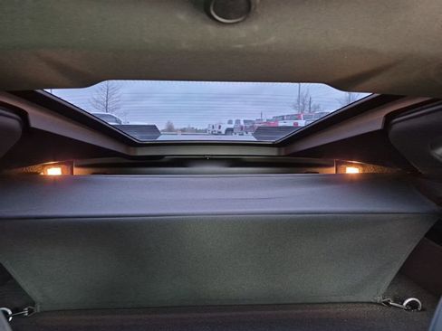 Used 2016 Chevrolet Corvette Z06 w/ Z07 Performance Package image 35