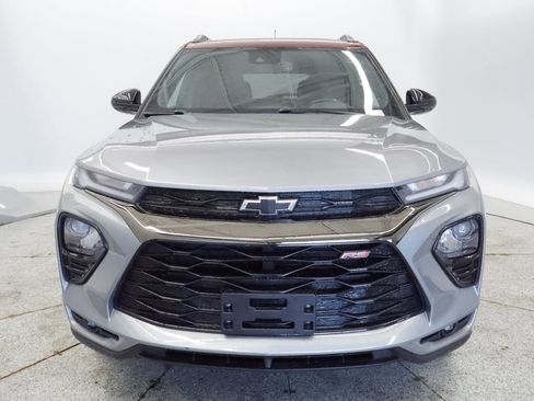 Used 2023 Chevrolet TrailBlazer RS w/ Sun and Liftgate Package AWD/4WD image 9