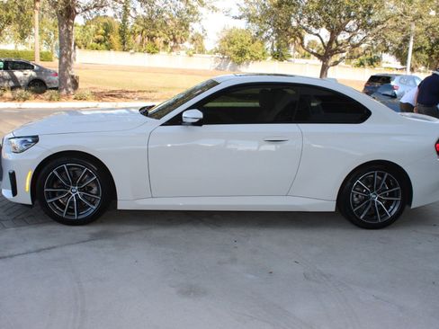 Used 2024 BMW 230i Coupe w/ Premium Package image 2