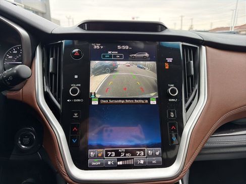 Used 2021 Subaru Outback Touring XT image 13