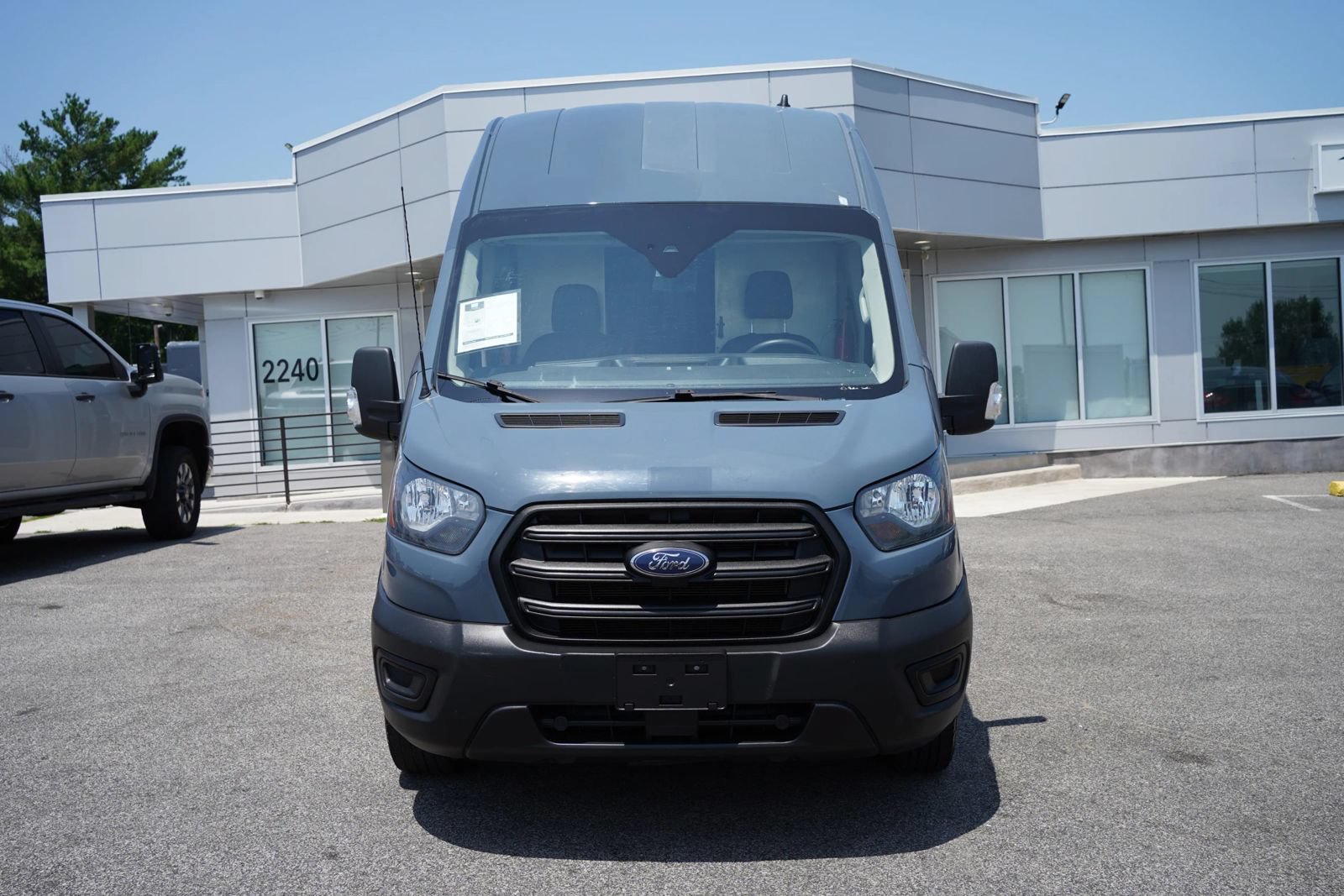 Used 2019 Ford Transit 250 148 High Roof Extended RWD image 9