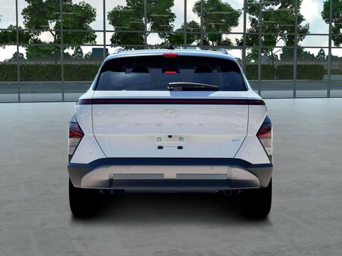 Used 2026 Hyundai Kona Limited FWD image 6