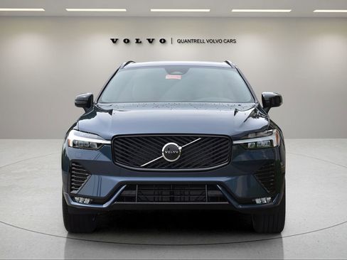 Certified 2026 Volvo XC60 B5 Core w/ Protection Package Premier image 9