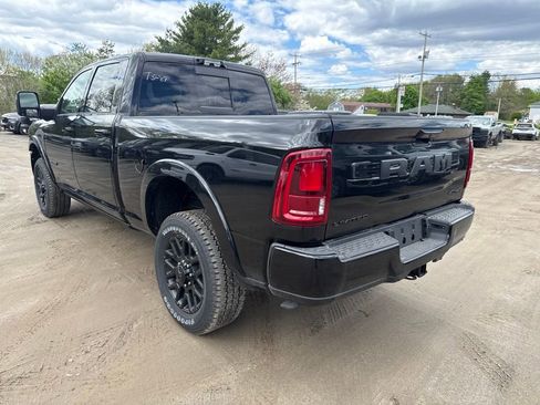 New 2026 RAM 2500 Limited AWD/4WD image 3