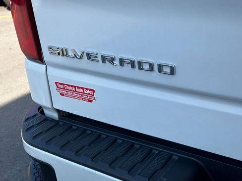Used 2021 Chevrolet Silverado 1500 High Country w/ Technology Package AWD/4WD image 5