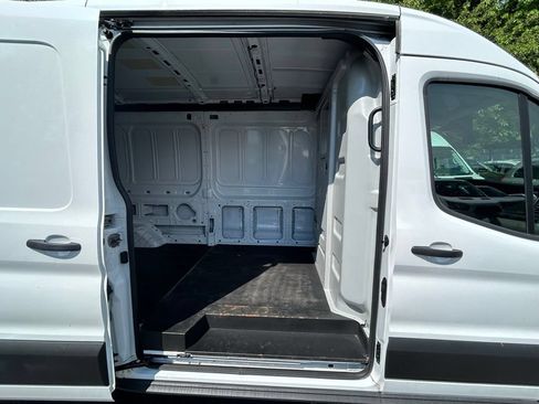 Used 2024 Ford Transit 250 148 Medium Roof Extended AWD image 12