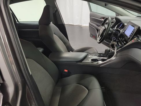 Used 2023 Toyota Camry LE FWD image 21