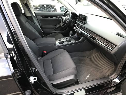 Certified 2024 Honda Civic EX image 13