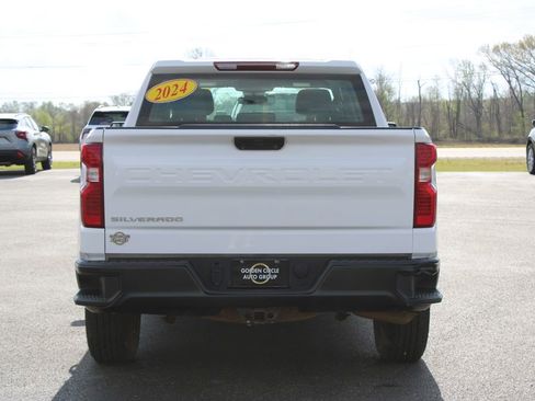 Used 2024 Chevrolet Silverado 1500 W/T w/ Trailering Package AWD/4WD image 8