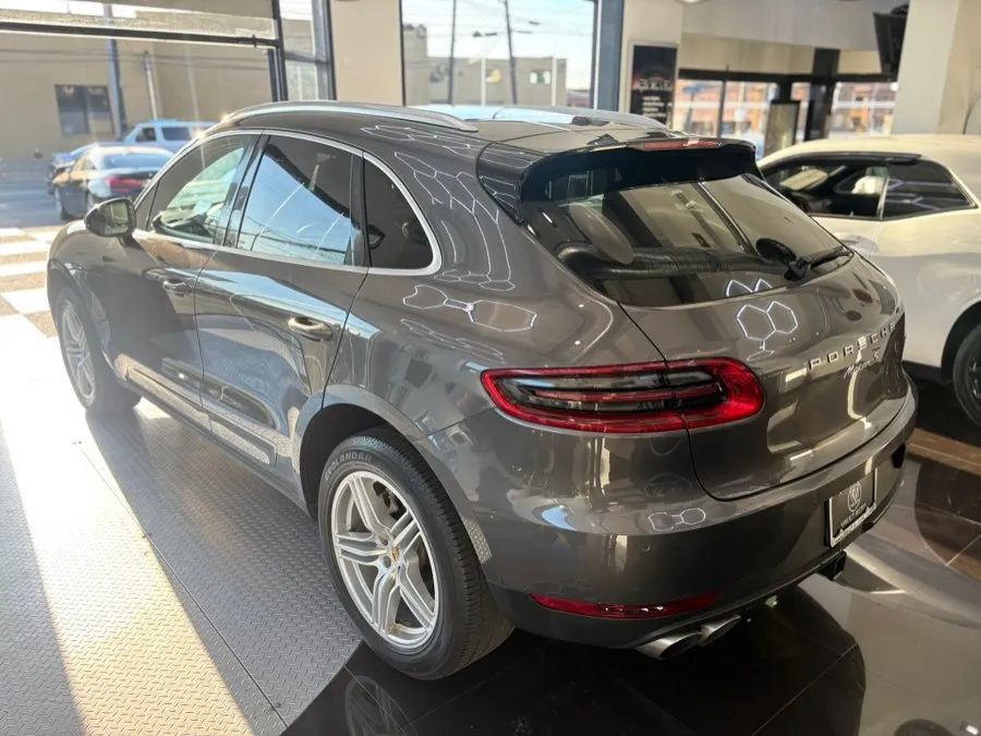 Used 2016 Porsche Macan S AWD/4WD image 5