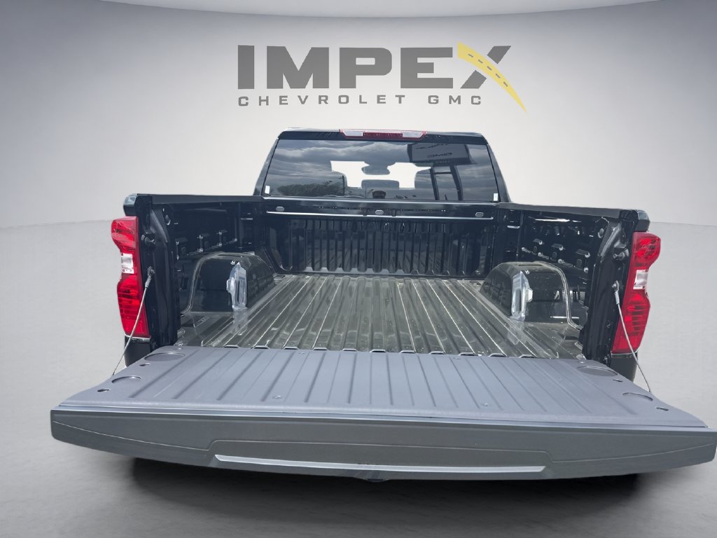 Used 2026 Chevrolet Silverado 1500 LT AWD/4WD image 29