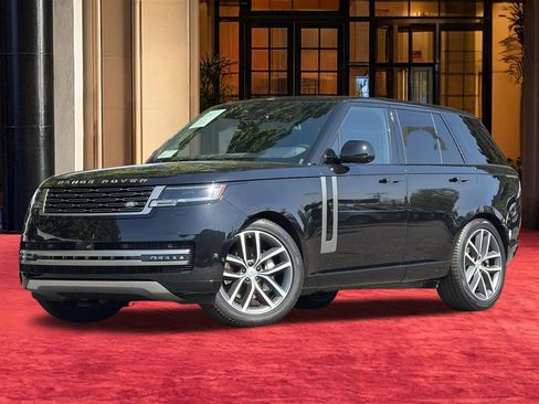 Used 2024 Land Rover Range Rover SE AWD/4WD image 21
