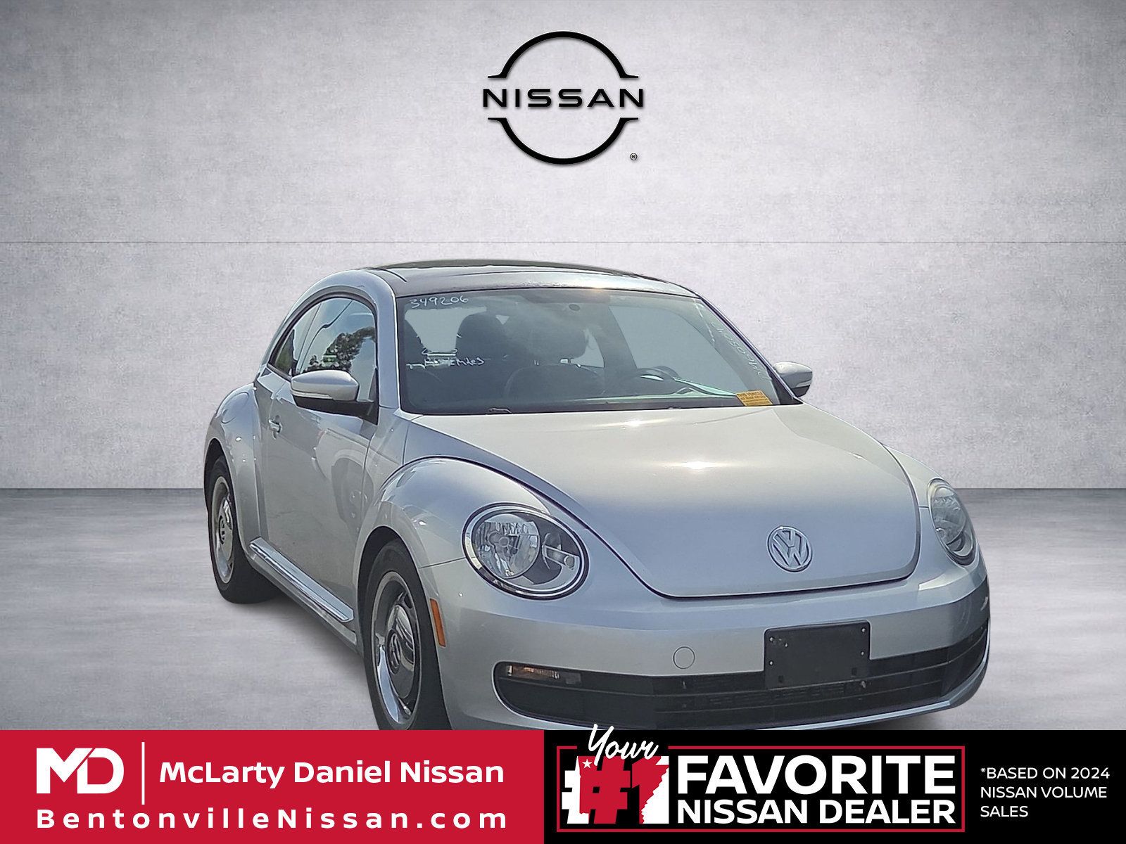Used 2013 Volkswagen Beetle 2.5 FWD image 1