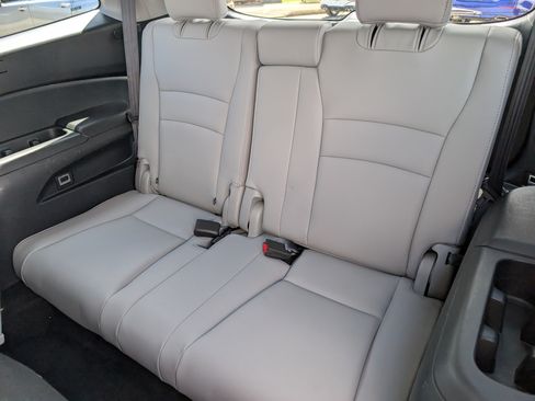 Used 2021 Honda Pilot EX-L image 12