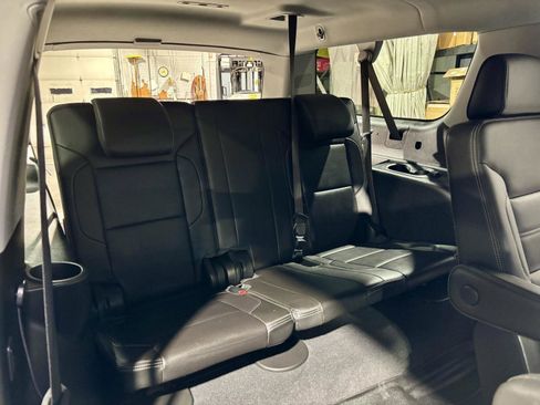 Used 2019 GMC Yukon XL Denali image 14