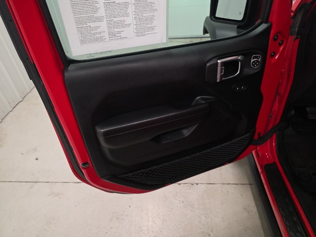Used 2020 Jeep Gladiator Rubicon AWD/4WD image 12