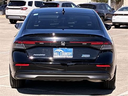 Used 2024 Honda Accord Sport image 5