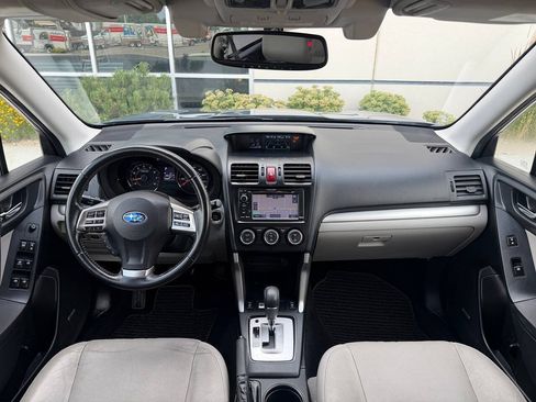 Used 2014 Subaru Forester 2.5i Touring AWD/4WD image 24