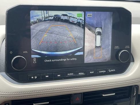 Certified 2023 Nissan Rogue SL w/ SL Premium Package FWD image 34