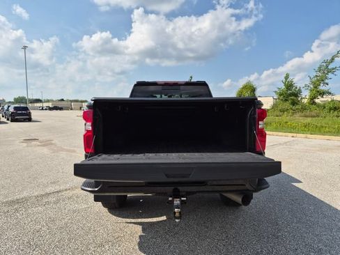Used 2023 Chevrolet Silverado 2500 High Country w/ Z71 Off-Road Package AWD/4WD image 10