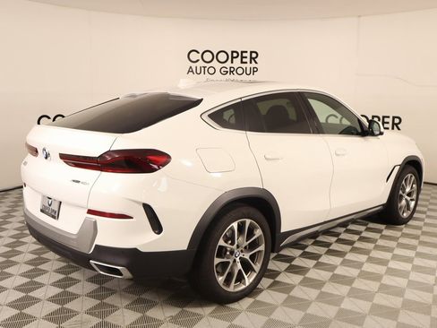 Used 2022 BMW X6 xDrive40i image 23