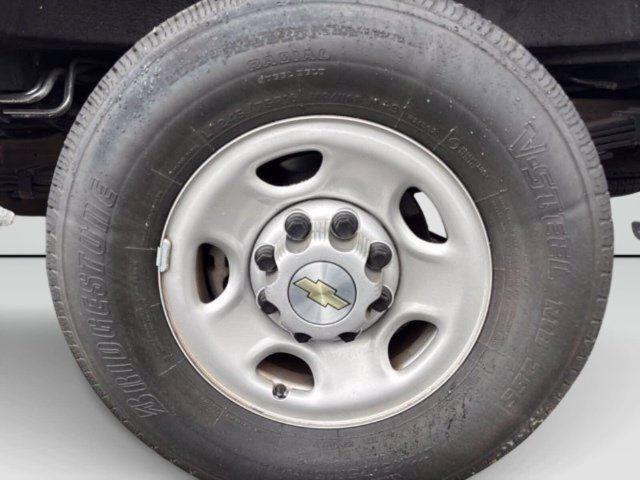 Used 2023 Chevrolet Express 3500 LS RWD image 15