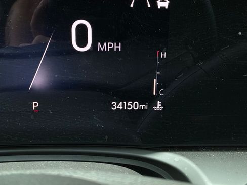 Used 2025 Buick Encore GX Preferred FWD image 37