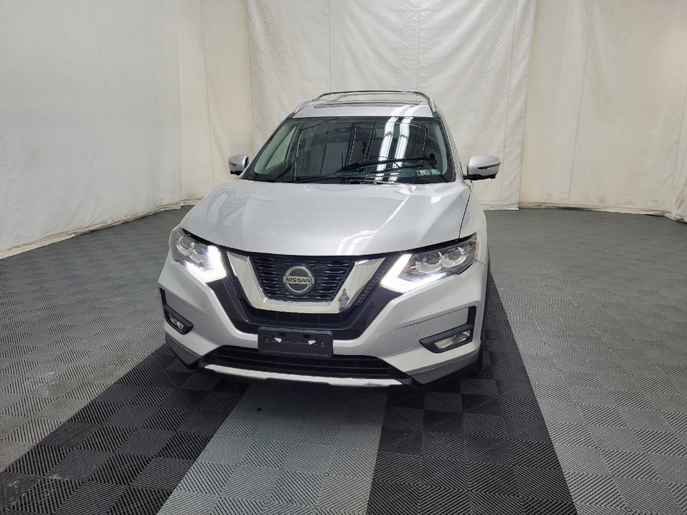Used 2018 Nissan Rogue SL w/ Premium Package AWD/4WD image 15