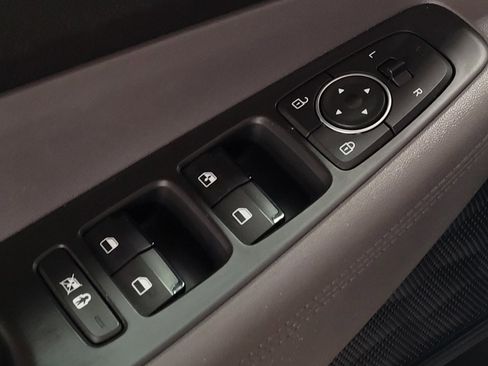 Used 2019 Hyundai Santa Fe SE FWD image 27