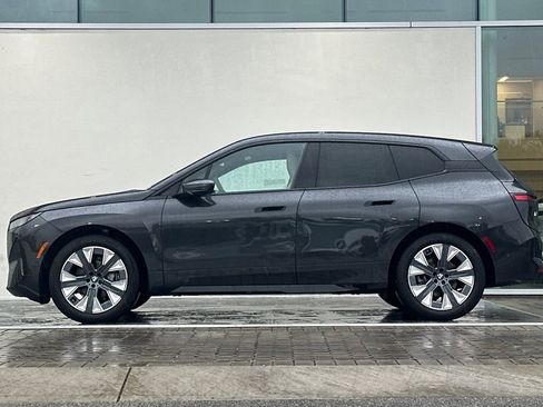 New 2026 BMW iX xDrive60 w/ Premium Package image 6