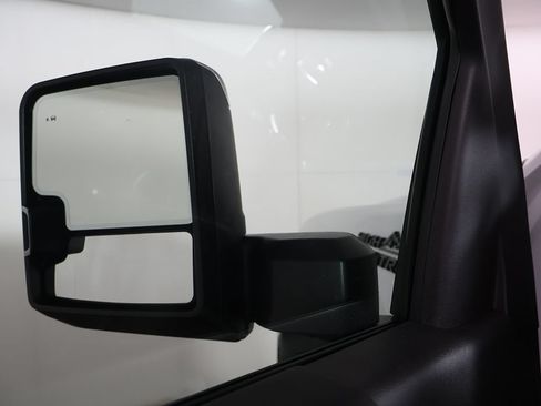 Used 2025 Chevrolet Silverado 2500 High Country w/ Technology Package AWD/4WD image 38